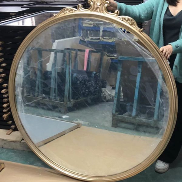 Gold round mirror, modern makeup mirror, high-grade resin pattern mirror, not easy to rust, classic appearance, easy to install